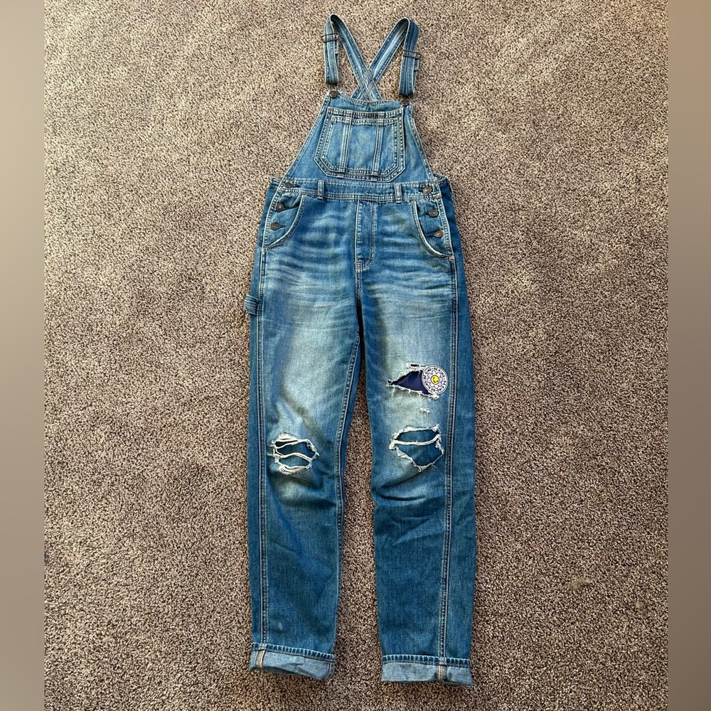 American Eagle 90s Boyfriende Overalls